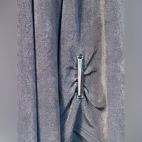 Chico’s Travelers dark gray open front drape cardigan, Chico’s size 2 - Picture 3 of 6